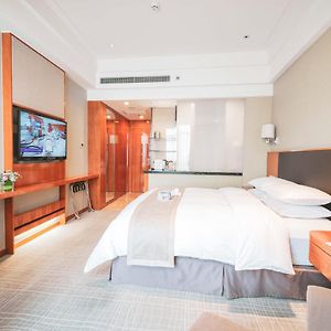 Executive Zimmer mit Kingsize-Bett